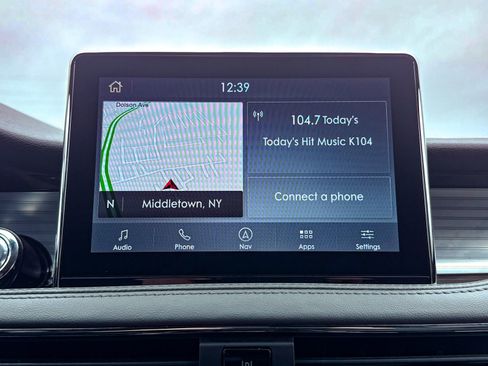 Used 2022 Lincoln Corsair AWD w/ Premium Package image 28