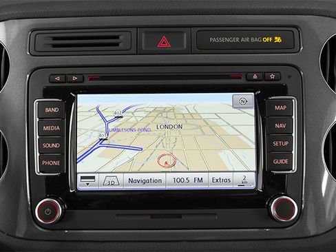 Used 2013 Volkswagen Tiguan S image 20