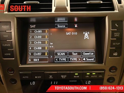 Used 2017 Lexus GX 460 AWD/4WD image 14