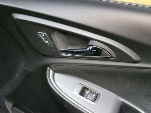 Used 2024 Chevrolet Malibu LT w/ Midnight Edition FWD image 9