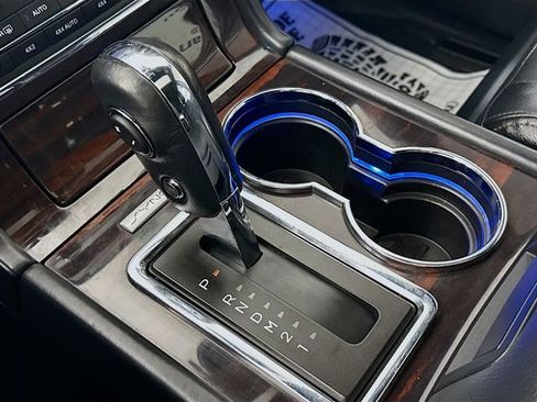 Used 2016 Lincoln Navigator L Reserve image 17