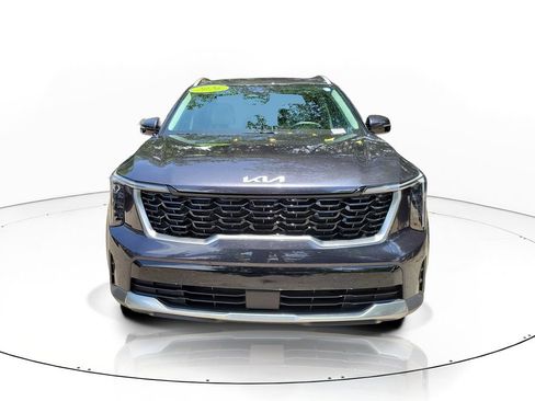 Certified 2026 Kia Sorento S FWD image 2