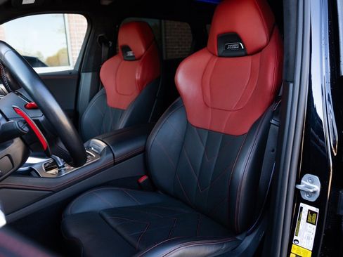 Used 2024 BMW XM Label Red image 5