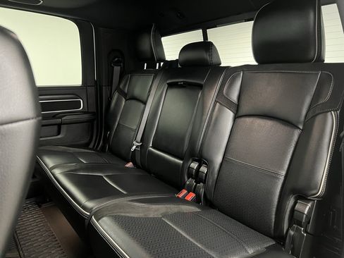 Used 2024 RAM 3500 Laramie w/ Night Edition image 57