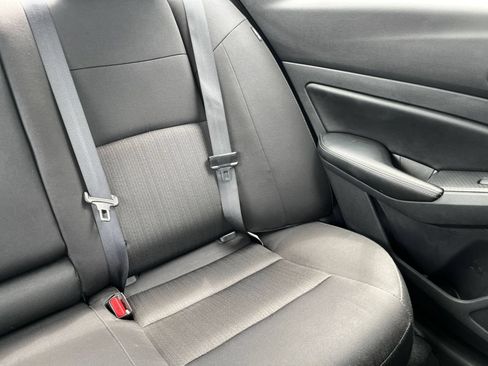 Used 2025 Nissan Altima 2.5 SV FWD image 42