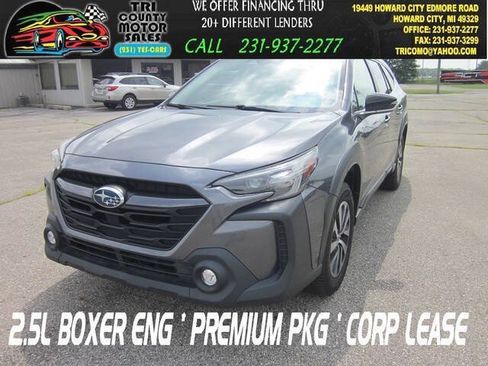 Used 2023 Subaru Outback Premium AWD/4WD image 1
