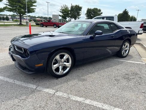 Used 2013 Dodge Challenger SXT w/ Super Sport Group RWD image 14