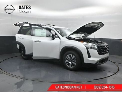 New 2026 Nissan Pathfinder SL AWD/4WD image 59