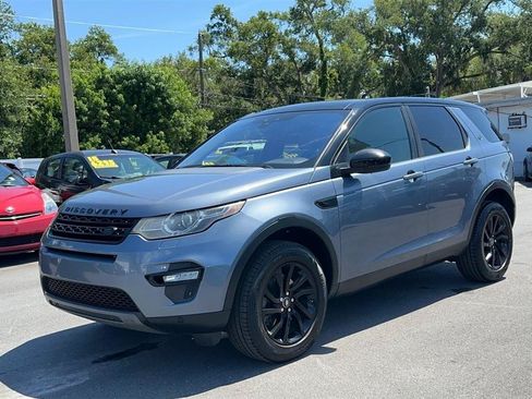 Used 2018 Land Rover Discovery Sport HSE AWD/4WD image 2