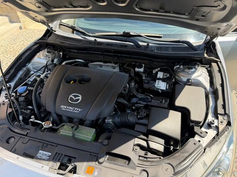 Used 2016 MAZDA MAZDA3 i Sport w/ Preferred Equipment Package FWD image 27