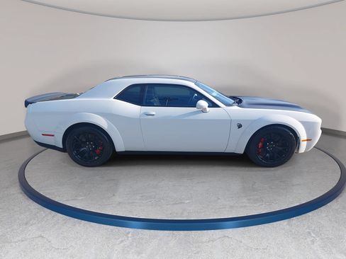 Used 2023 Dodge Challenger SRT Hellcat RWD image 4