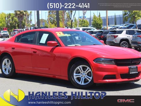 Used 2022 Dodge Charger SXT RWD image 1
