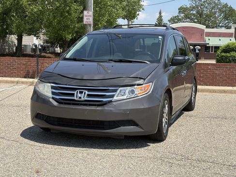 Used 2013 Honda Odyssey EX-L image 3