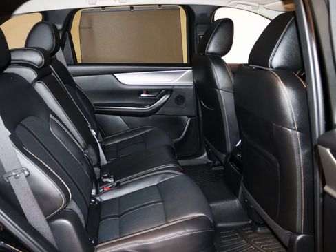 Used 2025 MAZDA CX-70 Plug-In Hybrid w/ Premium Pkg image 57