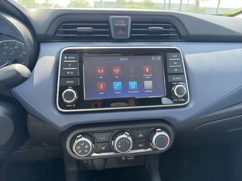 Used 2024 Nissan Versa SV FWD image 31
