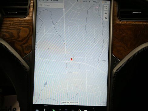 Used 2021 Tesla Model S Long Range image 21