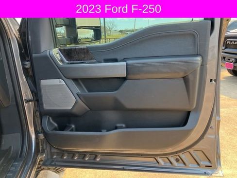 Used 2023 Ford F250 Lariat w/ Sport Appearance Package image 13