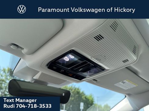 New 2026 Volkswagen Tiguan SE FWD image 28