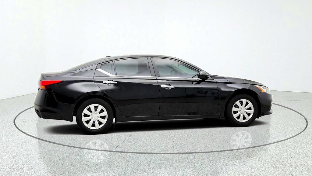Used 2019 Nissan Altima 2.5 S FWD image 4