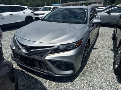 Used 2021 Toyota Camry SE
