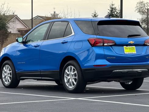 Used 2024 Chevrolet Equinox LT AWD/4WD image 3