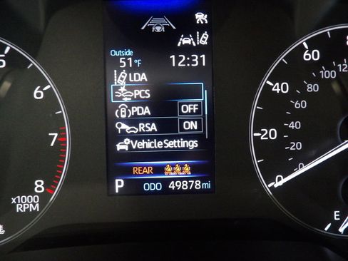 Used 2023 Toyota Corolla LE image 30