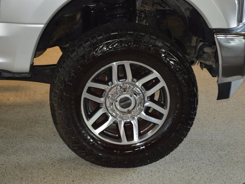 Used 2019 Ford F250 Lariat w/ Tow Technology Bundle AWD/4WD image 9