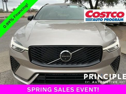 New 2026 Volvo XC60 B5 Plus AWD/4WD image 3