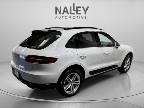Used 2018 Porsche Macan Sport Edition image 5