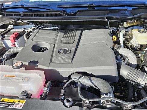 New 2025 Toyota Tundra SR5 image 15