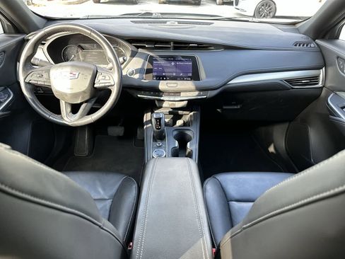 Used 2019 Cadillac XT4 Premium Luxury FWD image 20