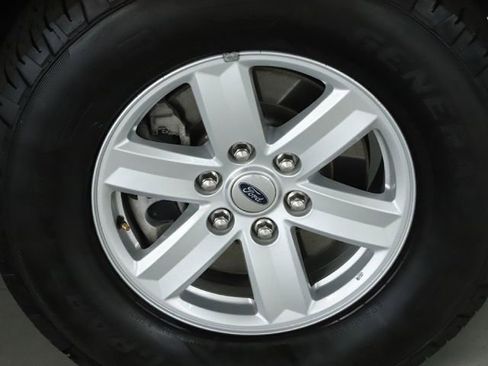 Used 2022 Ford F150 XLT w/ Trailer Tow Package image 48