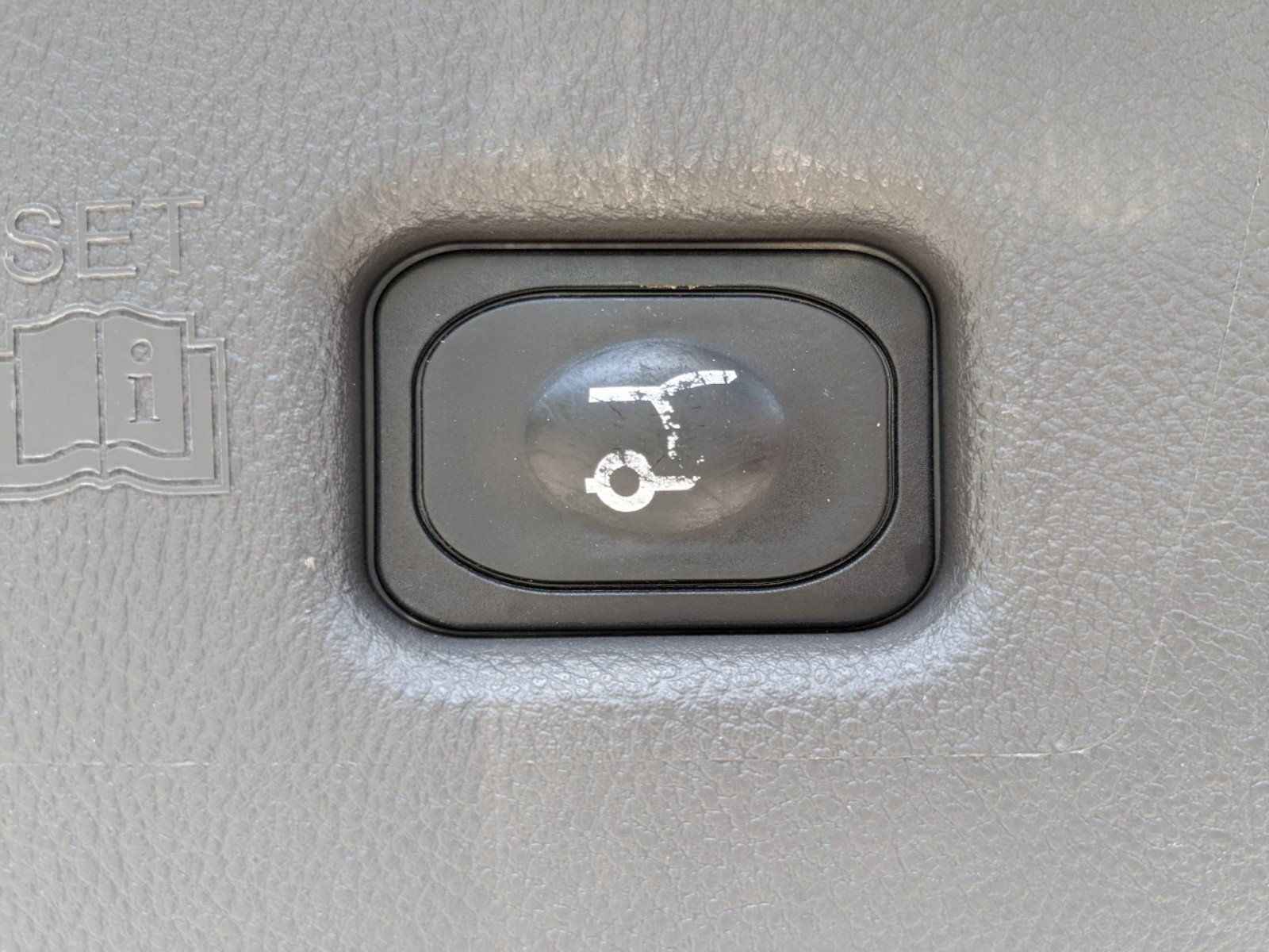 Used 2020 Lincoln Nautilus FWD w/ Equipment Group 101A image 15