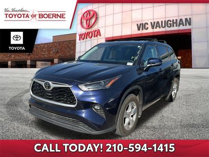 Certified 2022 Toyota Highlander LE