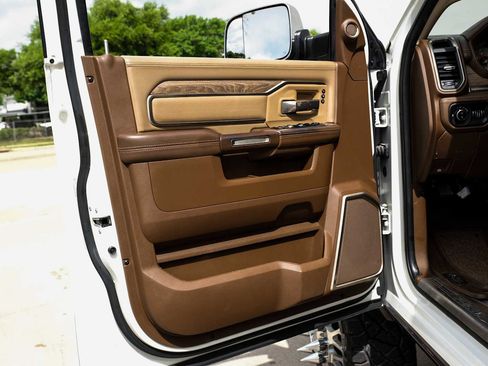 Used 2020 RAM 3500 Limited AWD/4WD image 45
