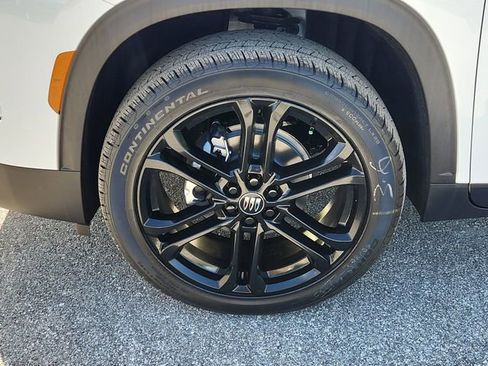 New 2026 Buick Enclave Preferred w/ Power Package FWD image 7