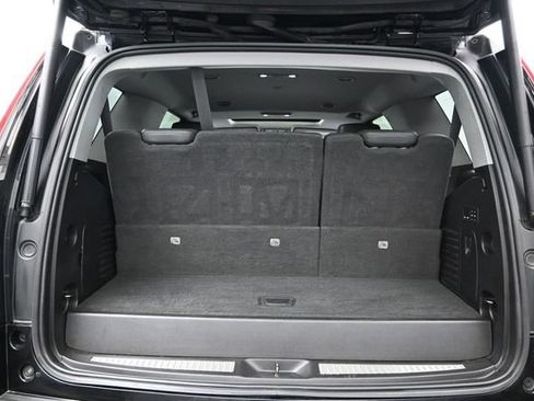 Used 2019 Cadillac Escalade Luxury AWD/4WD image 25