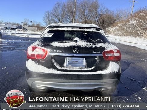 Used 2016 Mercedes-Benz GLA 250 4MATIC image 4