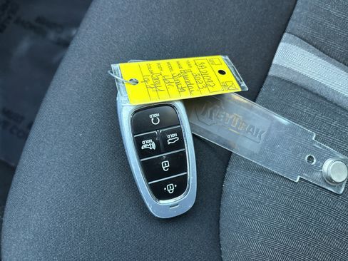 Used 2023 Hyundai Sonata SEL image 37