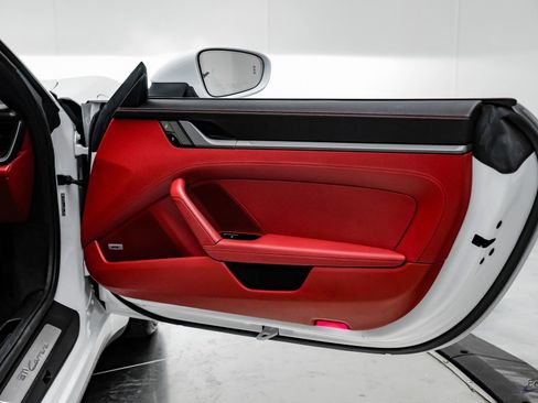 Used 2021 Porsche 911 Carrera 4 image 80