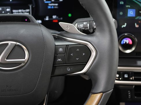Used 2025 Lexus RX 350 w/ Convenience Package AWD/4WD image 21