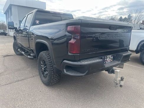 Used 2024 Chevrolet Silverado 3500 LTZ w/ LTZ Plus Package image 20