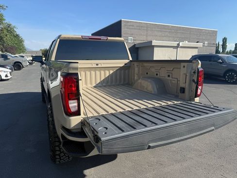 Used 2023 GMC Sierra 1500 Elevation AWD/4WD image 13