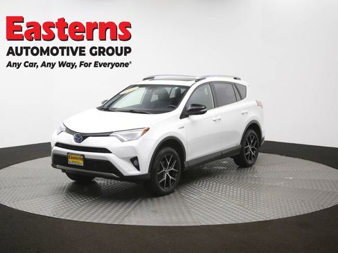 Used 2018 Toyota RAV4 SE AWD/4WD image 57