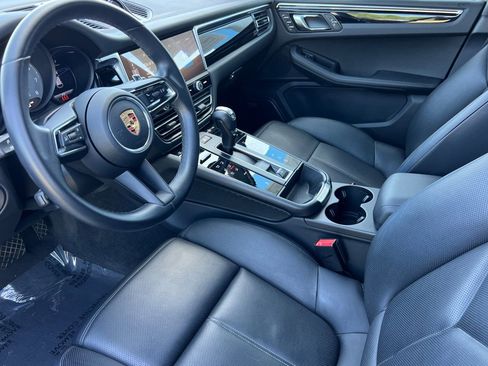 Used 2023 Porsche Macan S AWD/4WD image 13