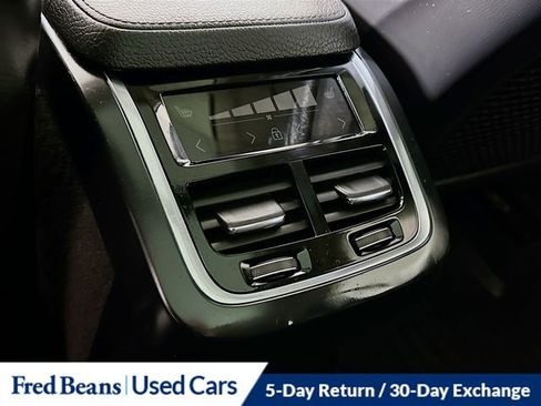Used 2020 Volvo XC90 T6 Momentum w/ Protection Package image 27