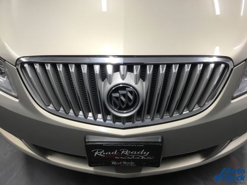 Used 2010 Buick LaCrosse CXL image 18