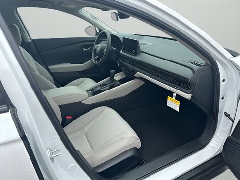 Used 2024 Honda Accord LX image 15