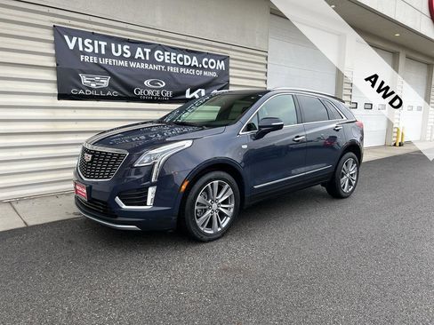 Certified 2025 Cadillac XT5 Premium Luxury image 1