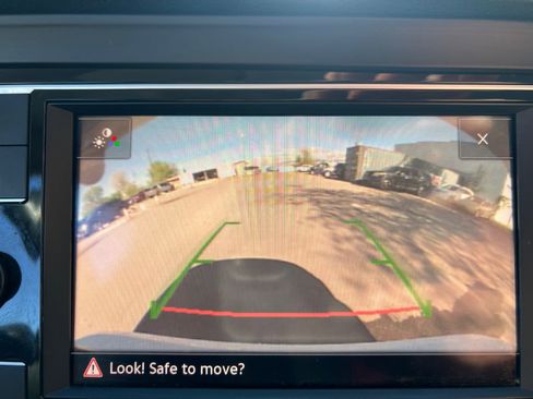 Used 2019 Volkswagen Jetta SE FWD image 22
